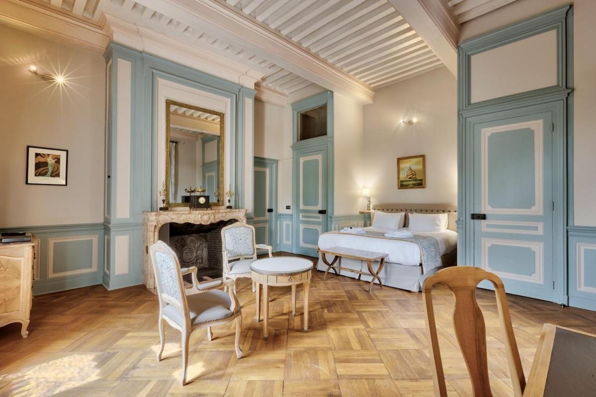Kasteliades, Chateau De Burnand ภายนอก รูปภาพ